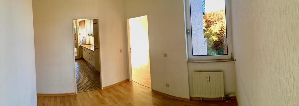 Etagenwohnung Köln Mülheim - 3 Zimmer, 95 m&sup2;, 1.795&euro; | Angebot:26665417