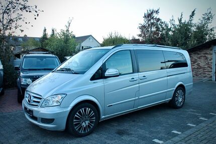 Mercedes-Benz Viano 221.000 km 15.900 &euro; Köln 51145