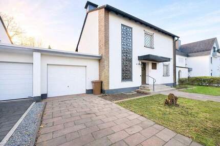 Haus Hilden Kalstert - 8 Zimmer, 172 m&sup2;, 889.000&euro; | Angebot:24269128