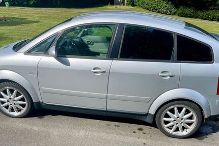Audi A2 163.000 km 5.200 € essen 45138