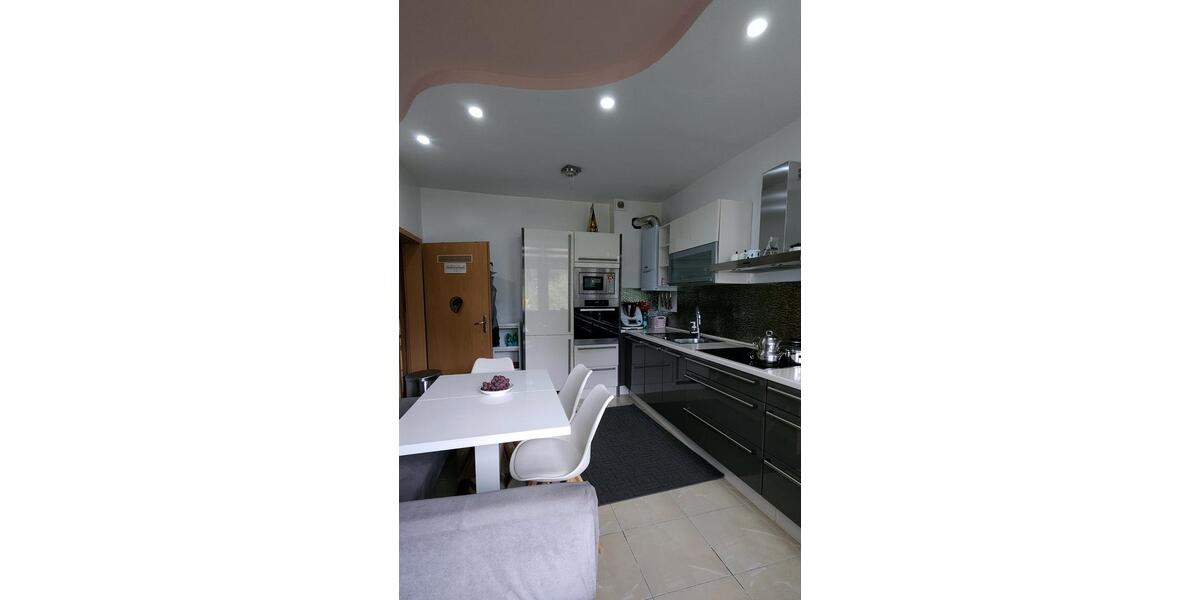 Etagenwohnung Wuppertal Gemarkung Langerfeld - 4 Zimmer, 108 m&sup2;, 175.000&euro; | Angebot:23760889