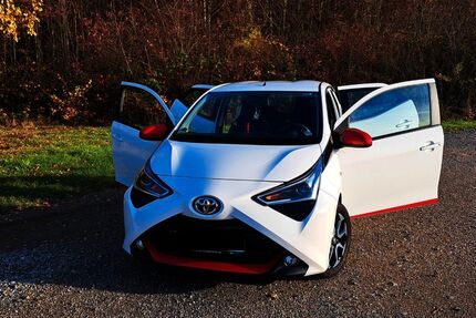 Toyota Aygo (X) 42.660 km 9.700 € Köln 51147