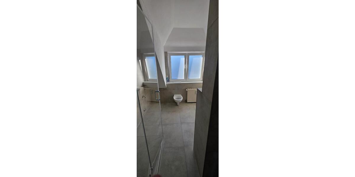 Dachgeschoßwohnung Remscheid - 3.5 Zimmer, 89 m&sup2;, 800&euro; | Angebot:26067466