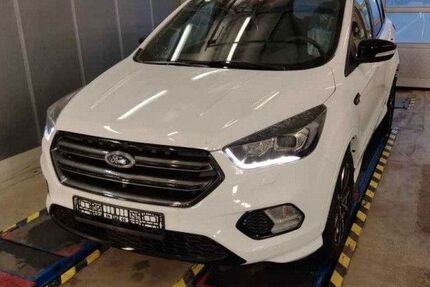 Ford Kuga 59.000 km 18.690 &euro; Köln 51143
