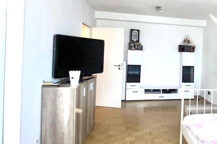 Essen-Frohnhausen - 33 qm - 1 Zimmer und separate Küche mit Einbauküche - modernes Duschbad - Wohnung Essen Stadtbezirk III | Angebot:26935206