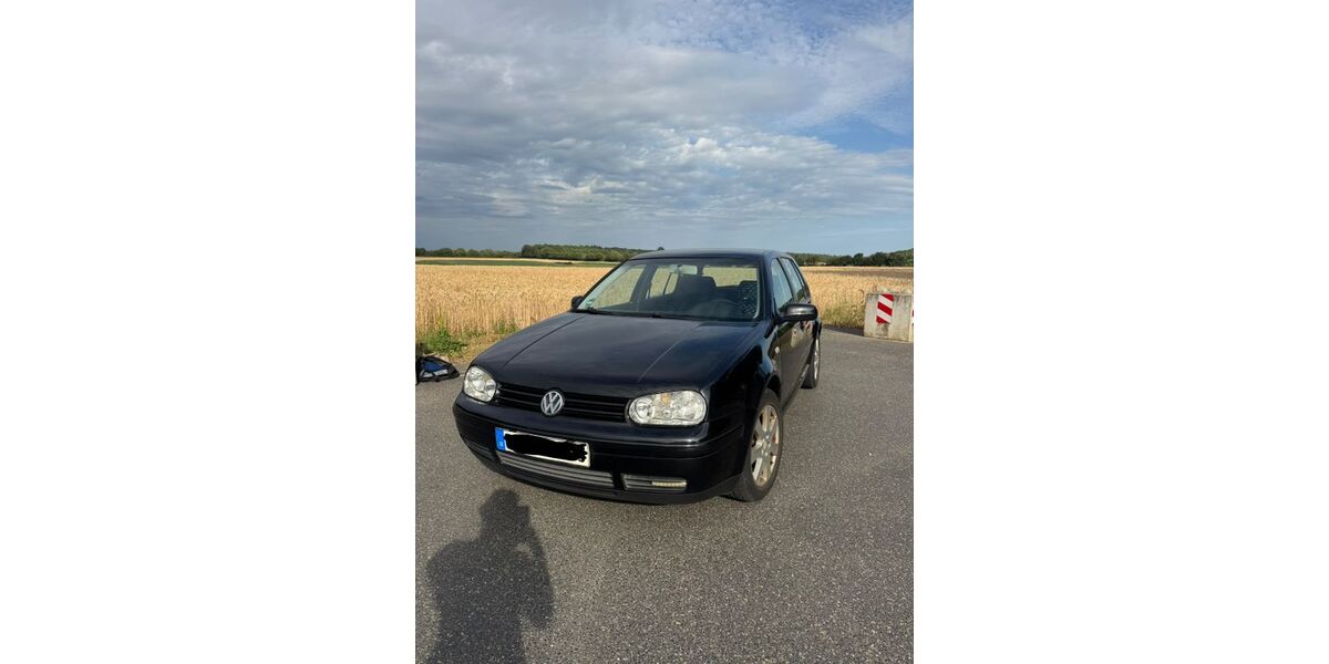 VW Golf 211.174 km 2.000 &euro; Dormagen 41541