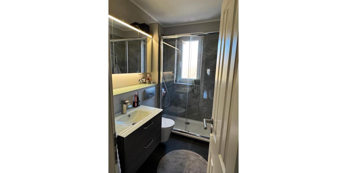 Etagenwohnung Remscheid - 2 Zimmer, 55 m&sup2;, 168.000&euro; | Angebot:26311668