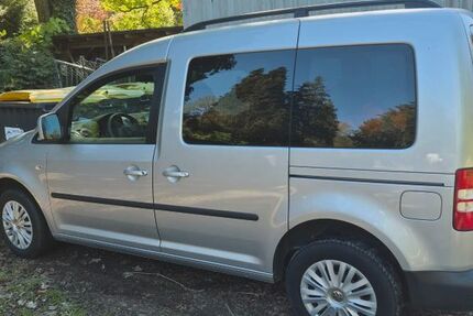 VW Caddy 74.983 km 12.400 &euro; Hilden 40724