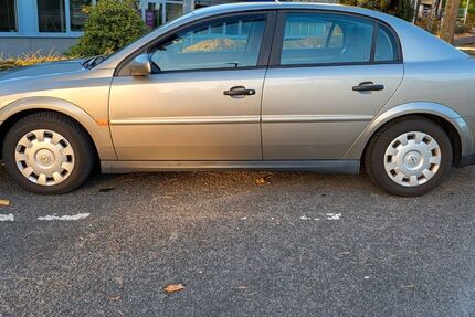 Opel Vectra 146.500 km 2.300 &euro; Solingen 42699