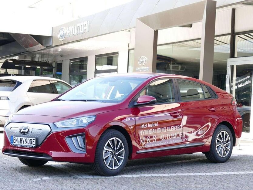 IONIQ