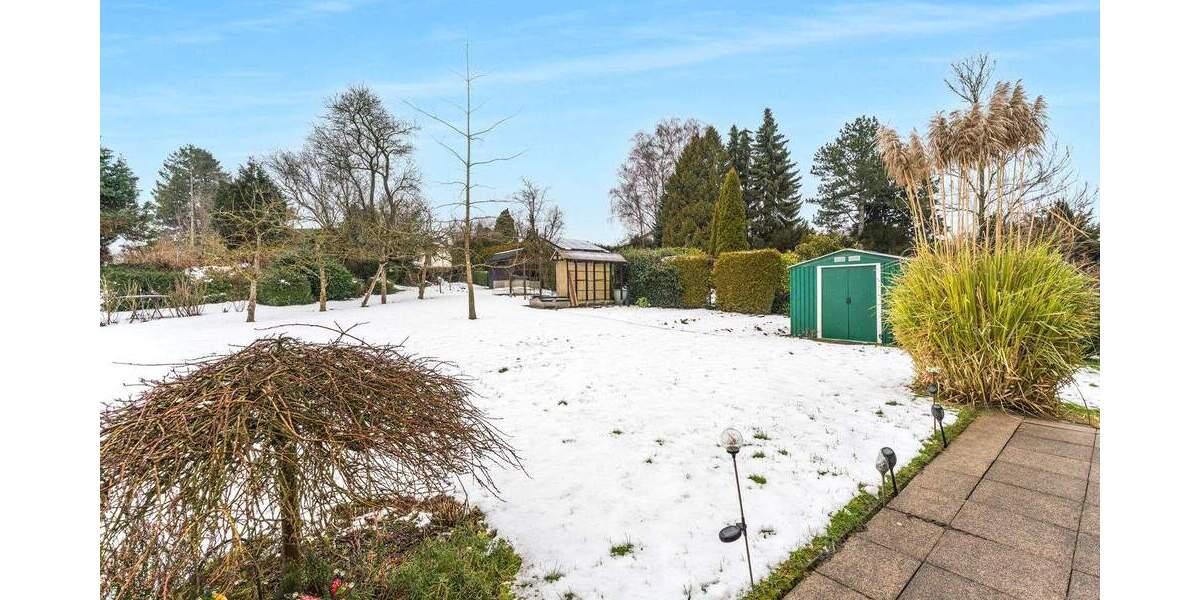 Mehrfamilienhaus, Wohnhaus Odenthal Hüttchen - 8 Zimmer, 251 m&sup2;, 399.000&euro; | Angebot:25775948