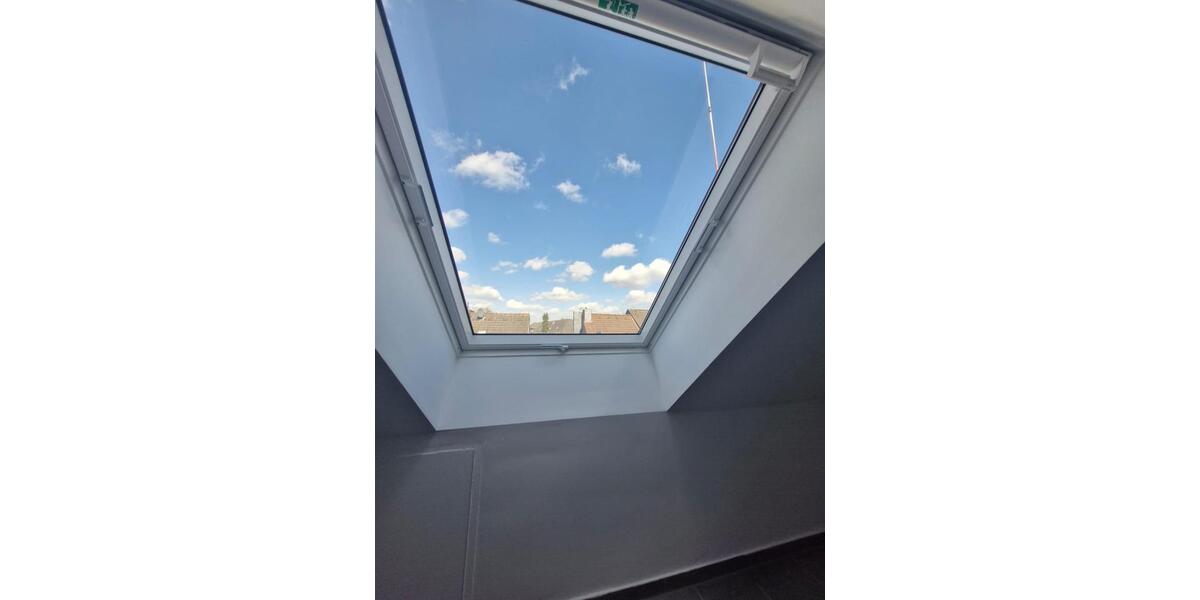 Dachgeschoßwohnung Köln Mülheim - 2 Zimmer, 27 m&sup2;, 650&euro; | Angebot:25925620