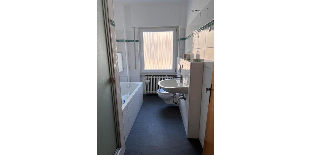 Terrassenwohnung Remscheid Lüttringhausen - 3 Zimmer, 97 m&sup2;, 1.250&euro; | Angebot:24817256