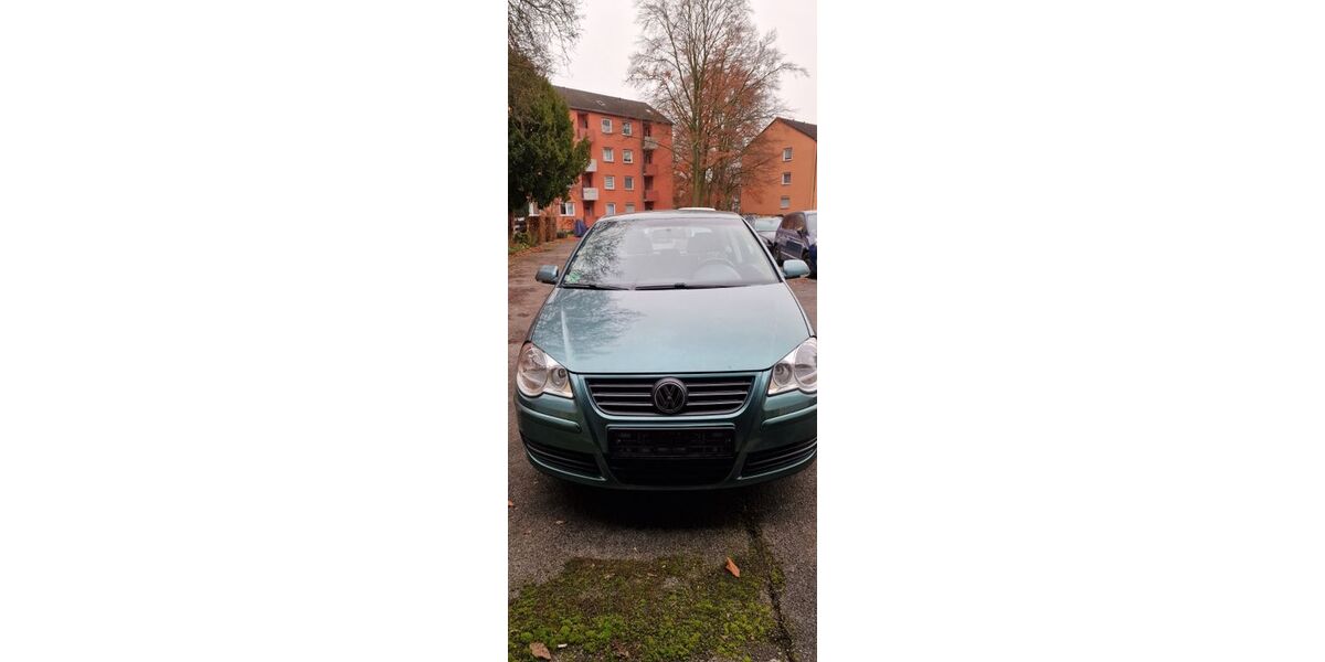 VW Polo 89.967 km 2.300 &euro; Köln 50676