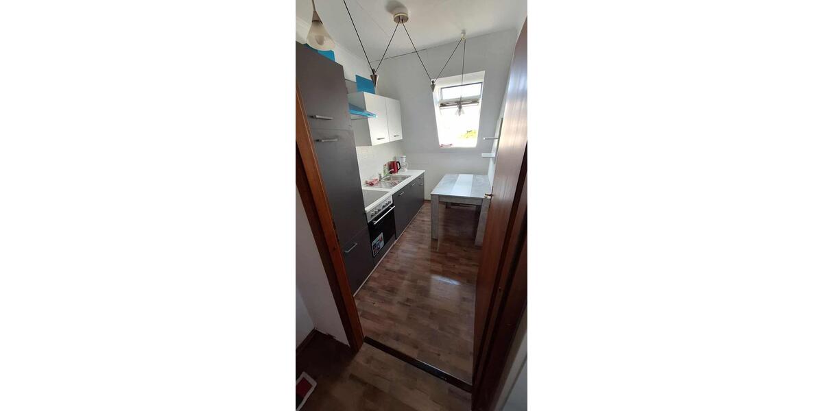 Einfamilienhaus Leverkusen Bergisch Neukirchen - 13 Zimmer, 230 m&sup2;, 5.000&euro; | Angebot:24365167