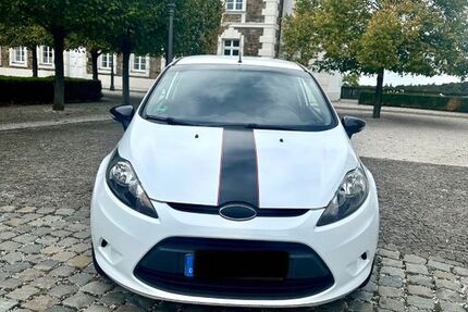 Ford Fiesta 168.000 km 2.500 € Bergisch Gladbach 51427
