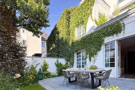 Wohnung zum Kaufen in Düsseldorf 3.750.000 € 198 m²