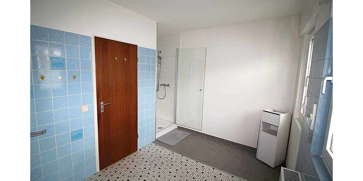 Klassisches, gut gepflegtes Reihenmittelhaus mit schönem Garten und Garage. Top Lage von Witzhelden! - Einfamilienhaus Leichlingen / Witzhelden Witzhelden | Angebot:25920125