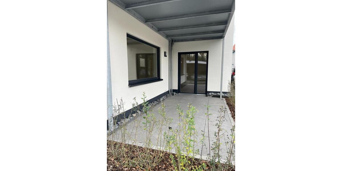 Erdgeschoßwohnung Leverkusen Schlebusch - 2 Zimmer, 77 m&sup2;, 1.230&euro; | Angebot:24815484