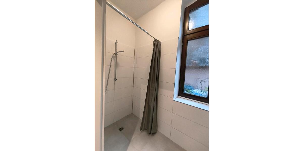 Erdgeschoßwohnung Bergisch Gladbach Frankenforst - 1 Zimmer, 23 m&sup2;, 1.095&euro; | Angebot:26446349
