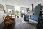 Moderne Architektur trifft auf charmante Baukunst – Häuserensemble aus 2 Einfamilienhäuser, EinliegerWohnung + Fabrikgebäude
