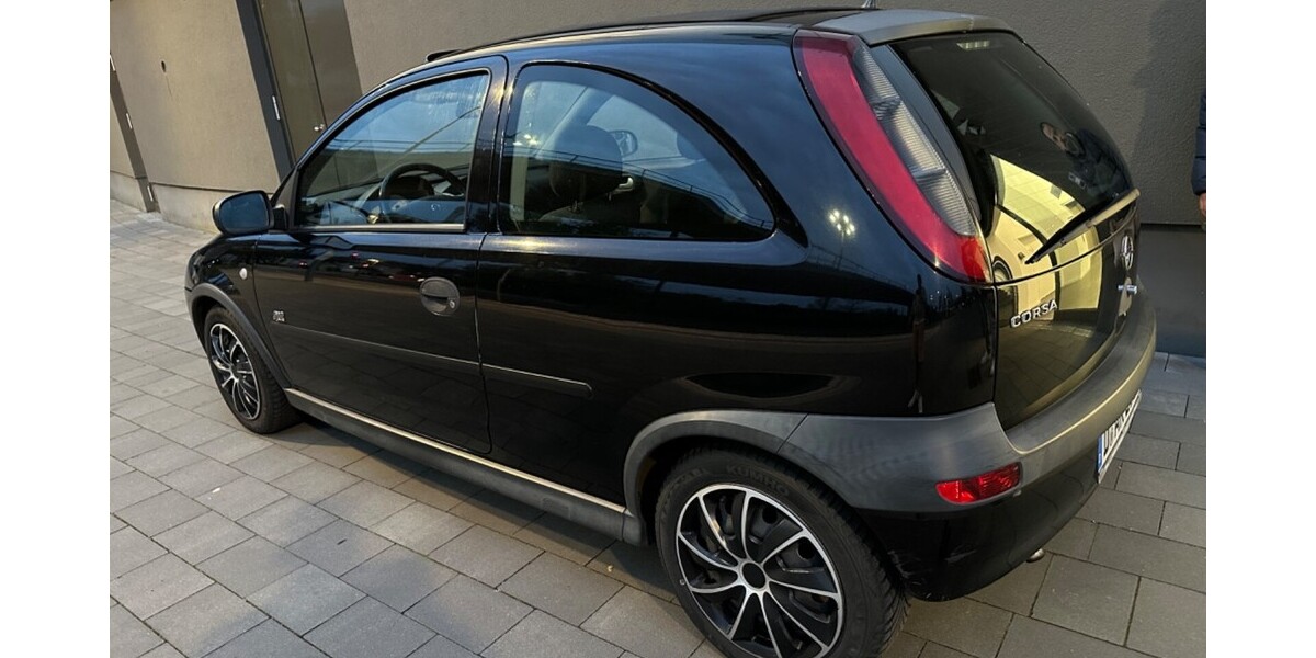 Opel Corsa C 154.000 km 1.750 € Düsseldorf 40213