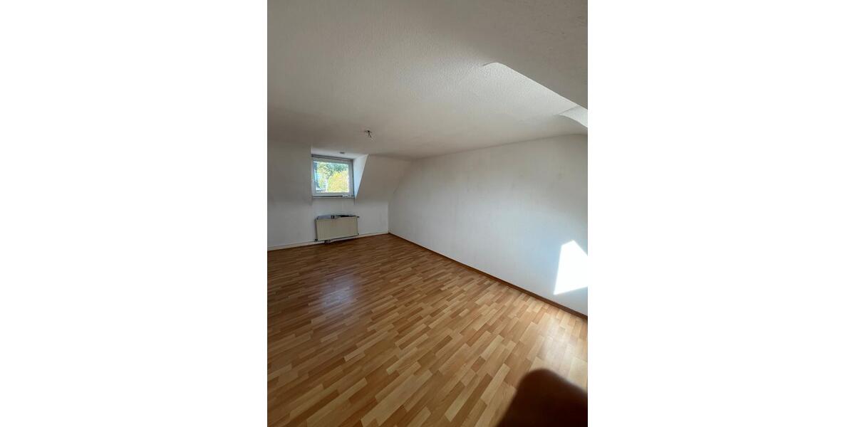 Dachgeschoßwohnung Köln Mülheim - 2 Zimmer, 55 m&sup2;, 1.000&euro; | Angebot:27602828