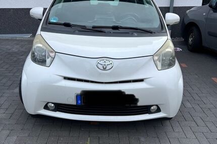 Toyota IQ 174.000 km 5.000 € Leverkusen 51381