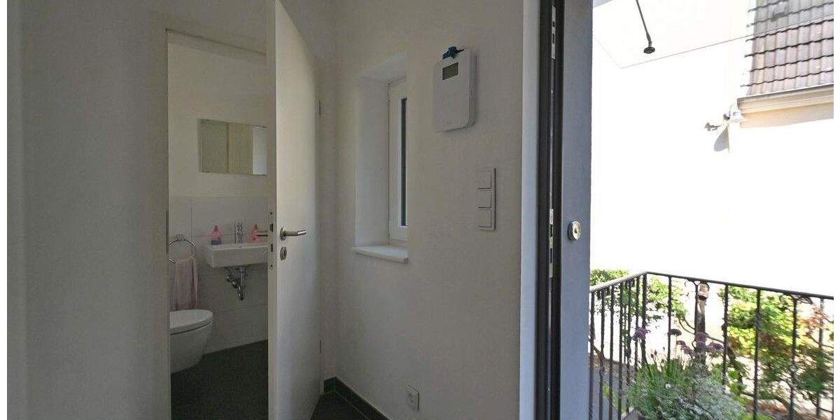 Einfamilienhaus Ratingen Hösel - 8 Zimmer, 208 m&sup2;, 1.195.000&euro; | Angebot:23880353