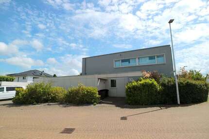Haus Dormagen Hackenbroich - 6 Zimmer, 207 m&sup2;, 2.400&euro; | Angebot:26680440