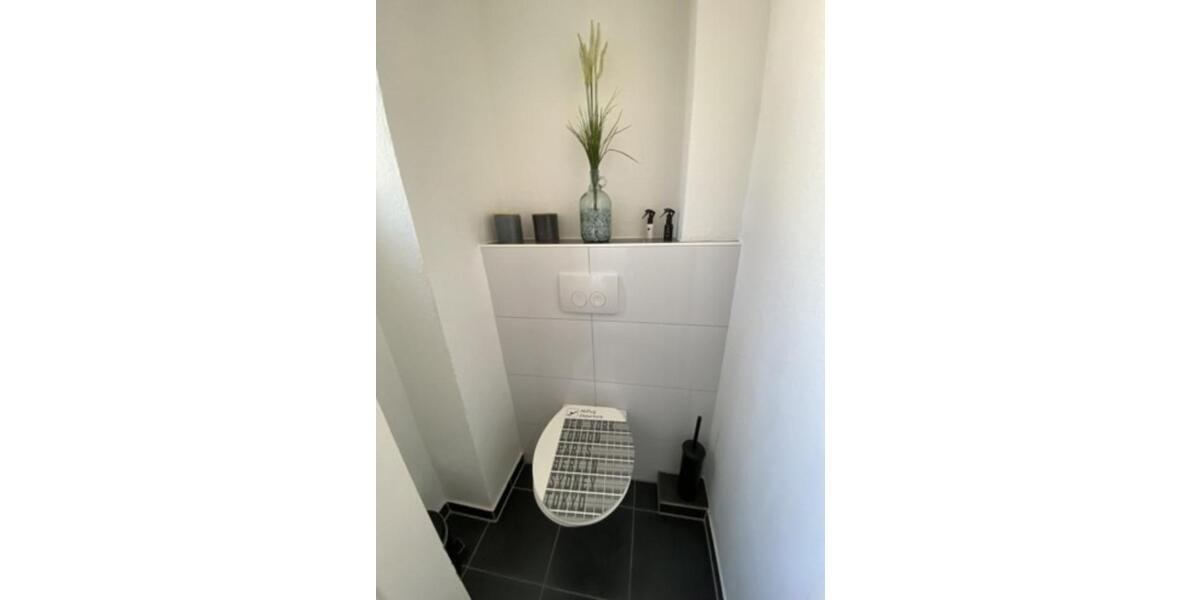 Etagenwohnung Solingen Aufderhöhe - 3 Zimmer, 85 m&sup2;, 1.050&euro; | Angebot:24886226