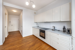 Wohnen in hochwertigem Ambiente mit internationalem Flair. Möblierte 2 Zimmer-Dachterrassen-Wohnung - Einfamilienhaus Düsseldorf Heerdt | Angebot:26645368