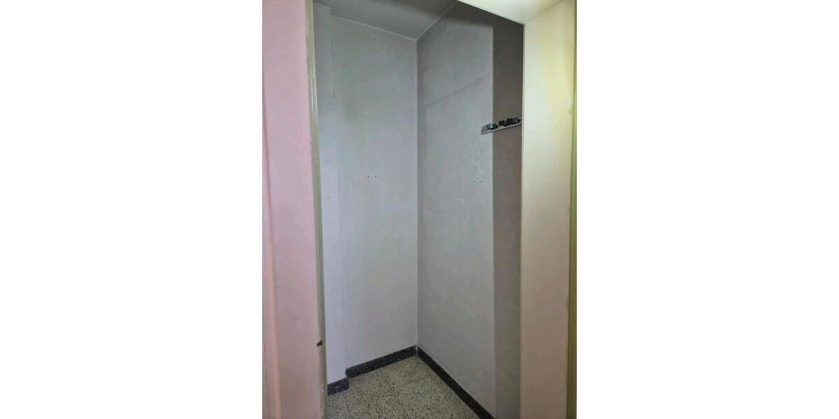 Etagenwohnung Neuss Gnadental - 3 Zimmer, 76 m&sup2;, 1.117&euro; | Angebot:24691909