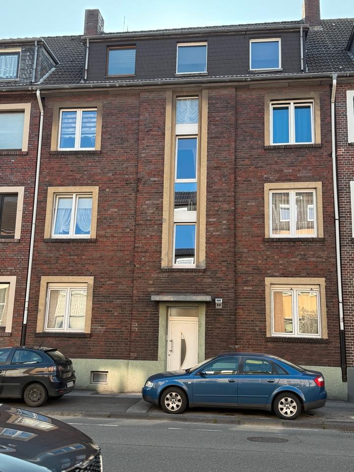 Mehrfamilienhaus mit 5 Wohneinheiten und Garten