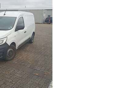 Renault Express 75.800 km 10.890 € Düsseldorf 40597