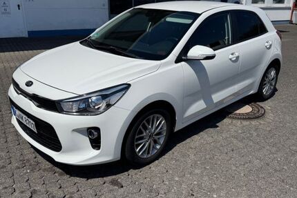 Kia Rio 70.663 km 12.500 &euro; Köln 51147