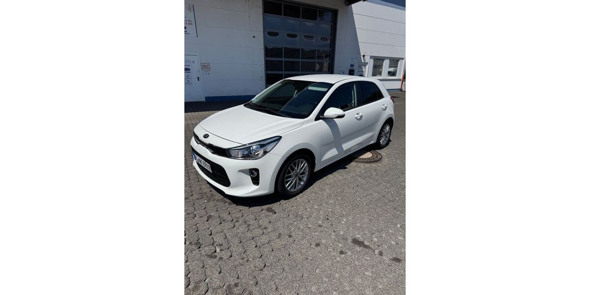 Kia Rio 70.663 km 12.500 &euro; Köln 51147