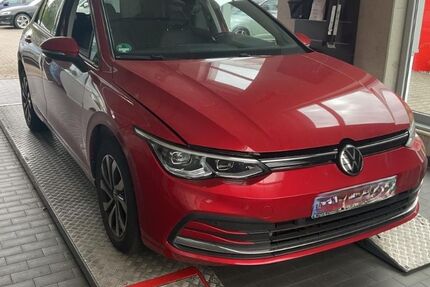 VW Golf 31.197 km 17.450 &euro; Hilden 40721