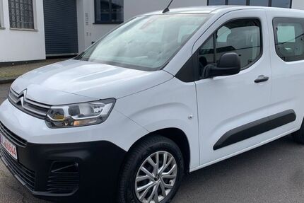Citroen Berlingo 46.700 km 17.250 &euro; Bergisch Gladbach 51465