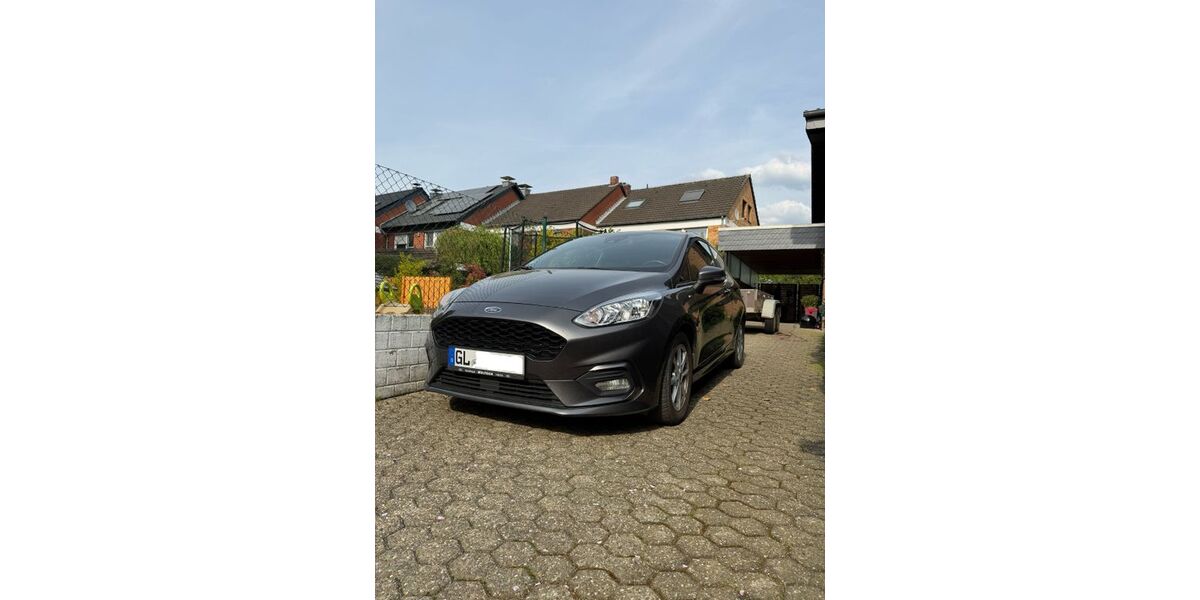 Ford Fiesta 68.000 km 8.900 &euro; Bergisch Gladbach 51427