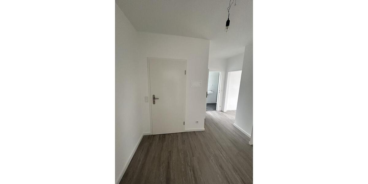 Dachgeschoßwohnung Ratingen - 2 Zimmer, 70 m&sup2;, 840&euro; | Angebot:27537349