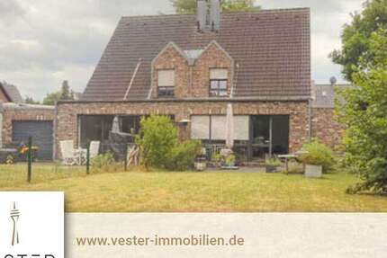 Haus zum Kaufen in Düsseldorf 1.550.000 € 255 m²