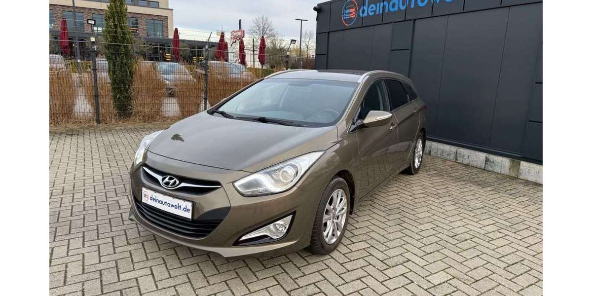 Hyundai i40 98.000 km 7.900 &euro; Dormagen 41540