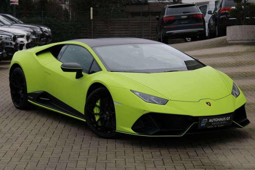 Lamborghini Huracán 6.968 km 289.000 € Düsseldorf 40625