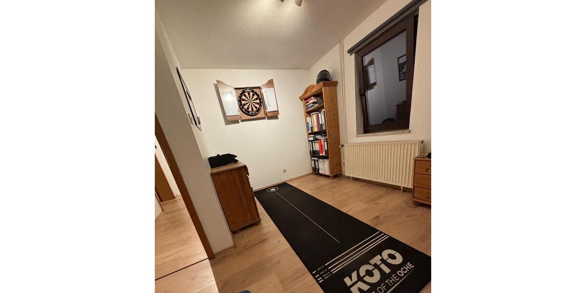 Etagenwohnung Solingen Wald - 3 Zimmer, 80 m&sup2;, 1.150&euro; | Angebot:24671268