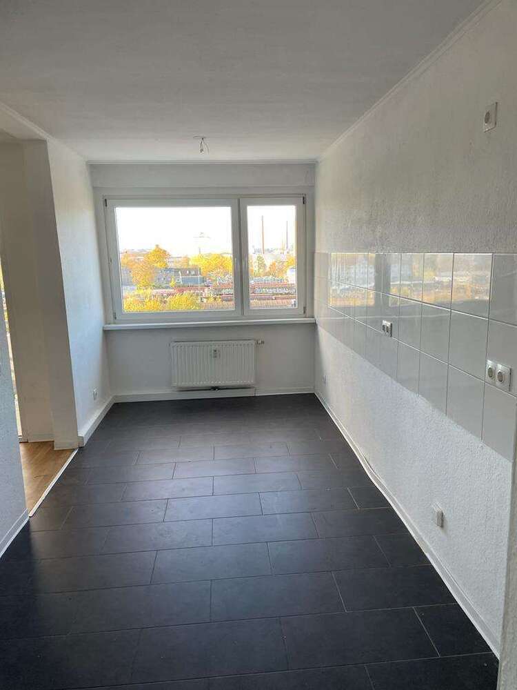 Wohnung zum Mieten in Düsseldorf 900 € 78.26 m²