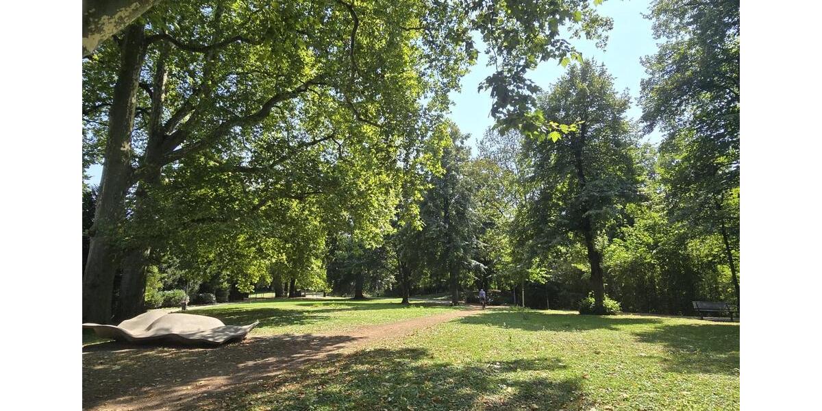 Erdgeschoßwohnung Neuss - 4 Zimmer, 97 m&sup2;, 369.950&euro; | Angebot:24222992