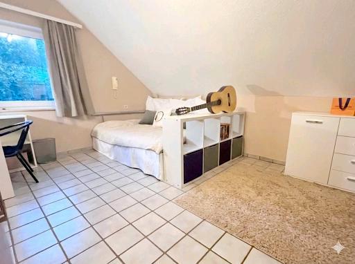 Doppelhaushälfte Overath - 7 Zimmer, 179 m&sup2;, 579.000&euro; | Angebot:24801701