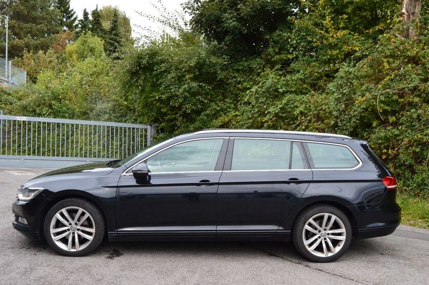 VW Passat 217.000 km 9.990 € Wuppertal 42279