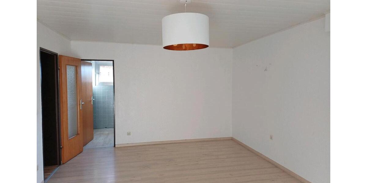 Etagenwohnung Solingen Burg - 1 Zimmer, 45 m&sup2;, 550&euro; | Angebot:25251405